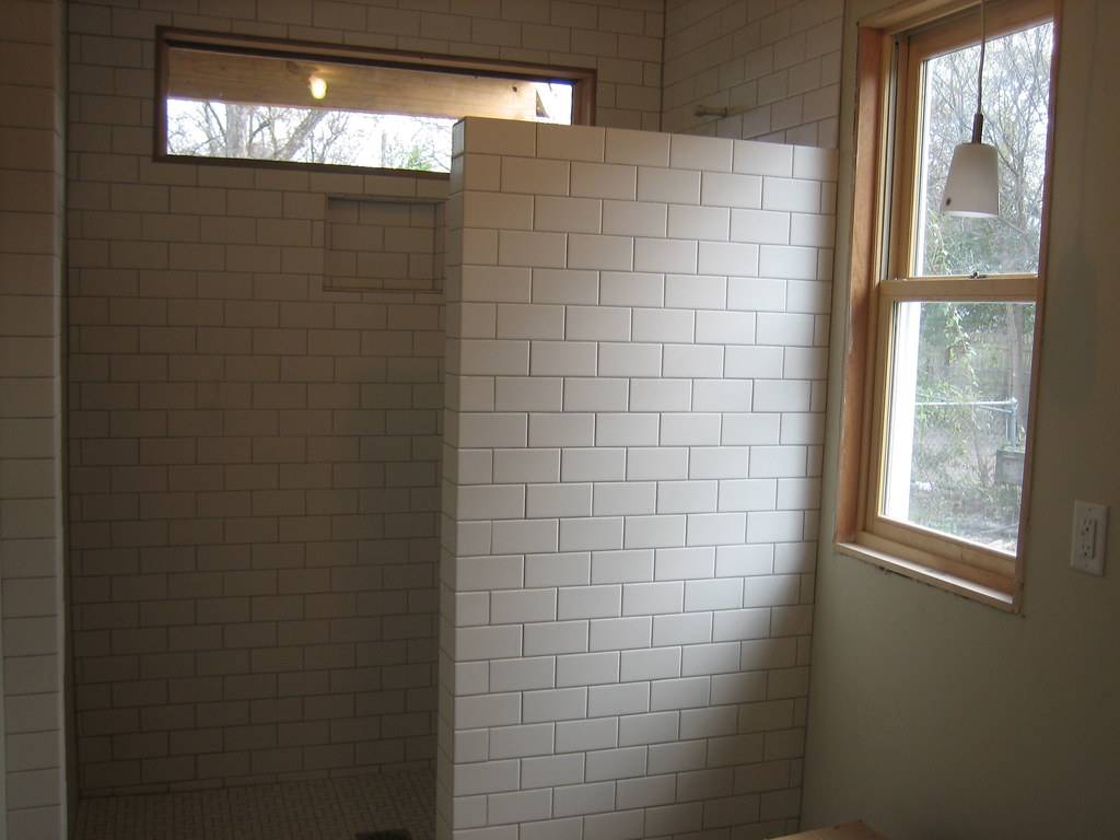 Shower Tile Cleaning